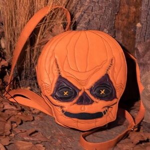 BNIB Sam Trick R Treat Vixen Backpack